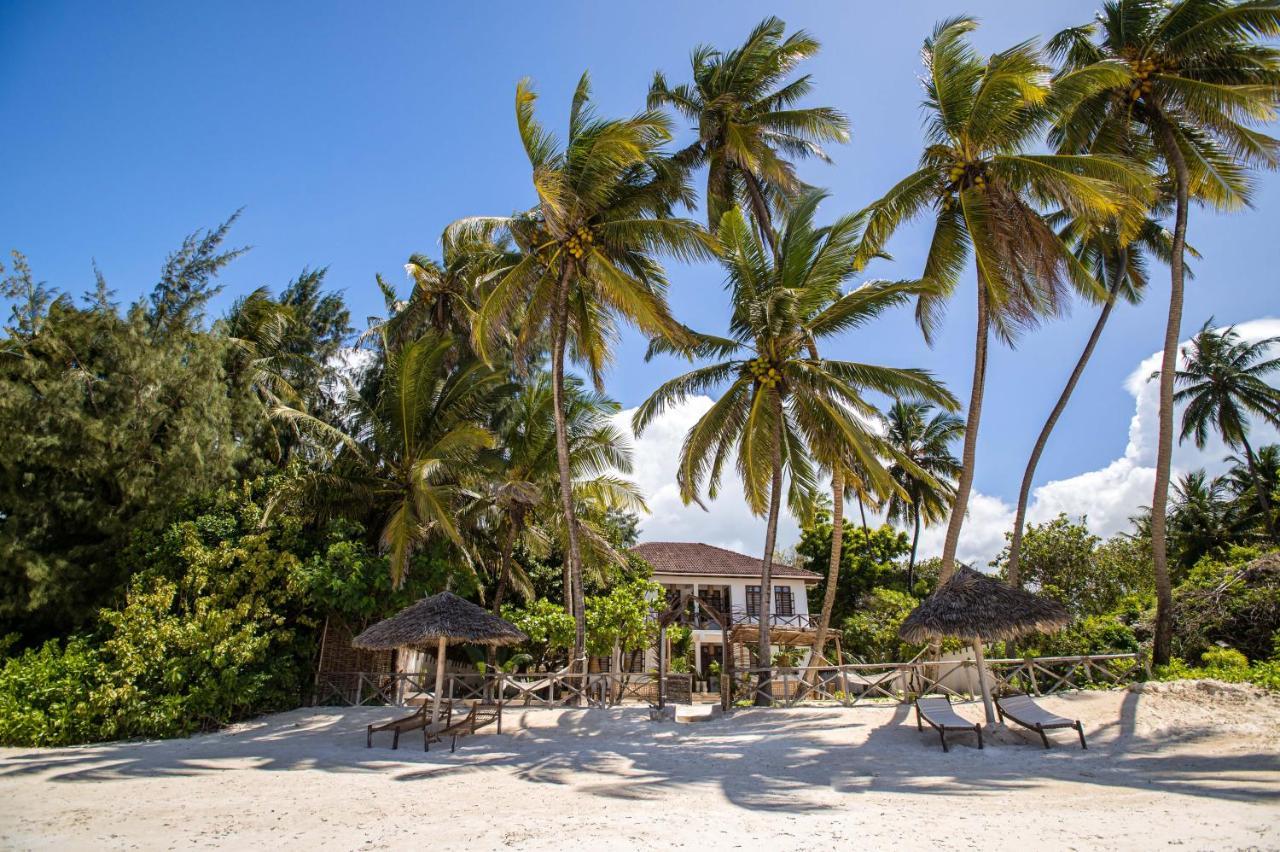 Kima Serviced Beach House & Suites Bwejuu Buitenkant foto